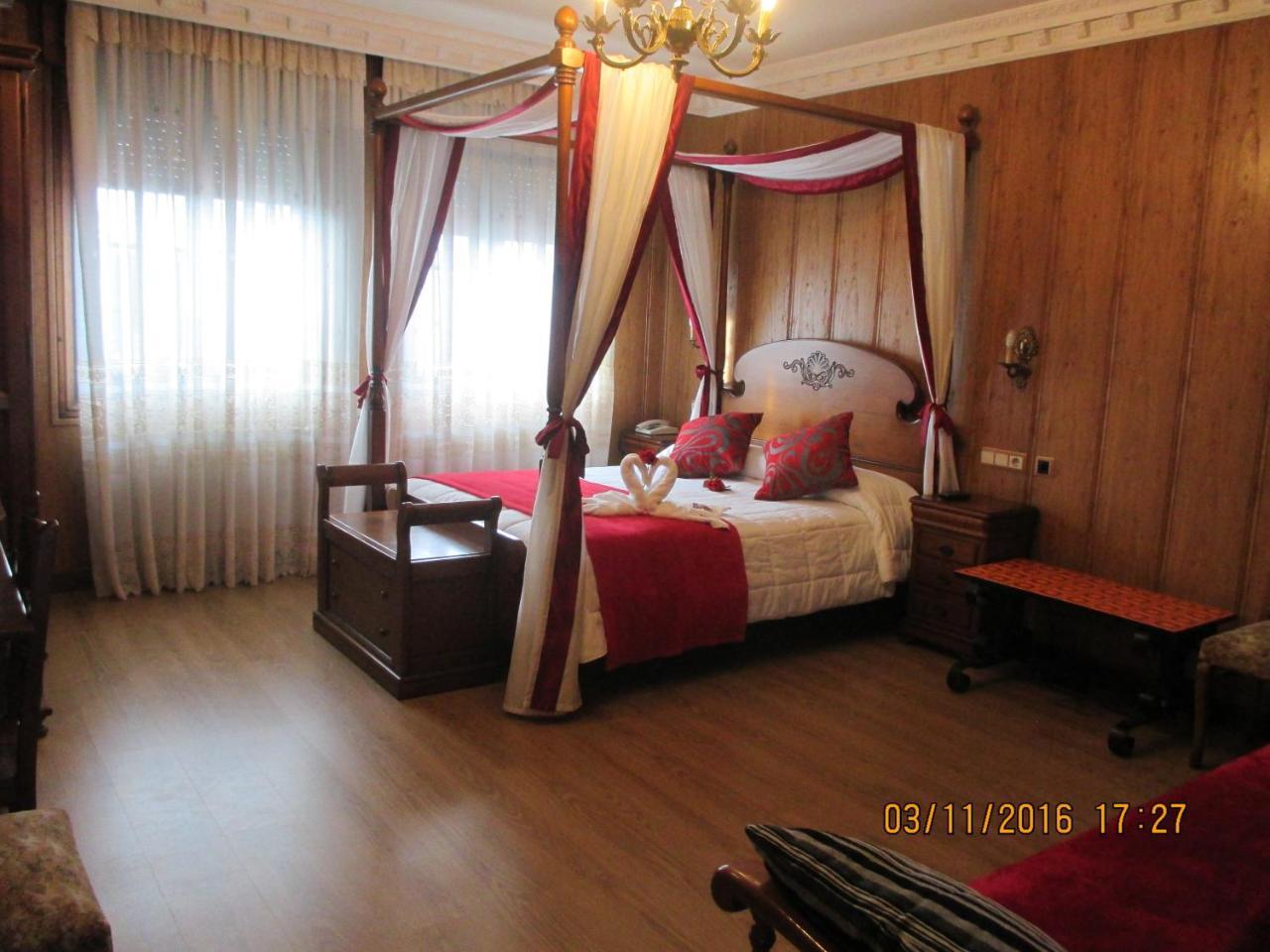 Hotel Playa Samil Виго Екстериор снимка